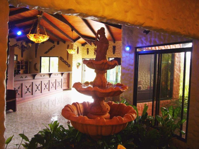 Blue River Resort & Hot Springs ليبيريا الغرفة الصورة